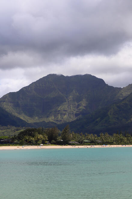 Hanalei Bay, Hawai&#39;i, US. Shot on Canon EOS M50 Mark I.